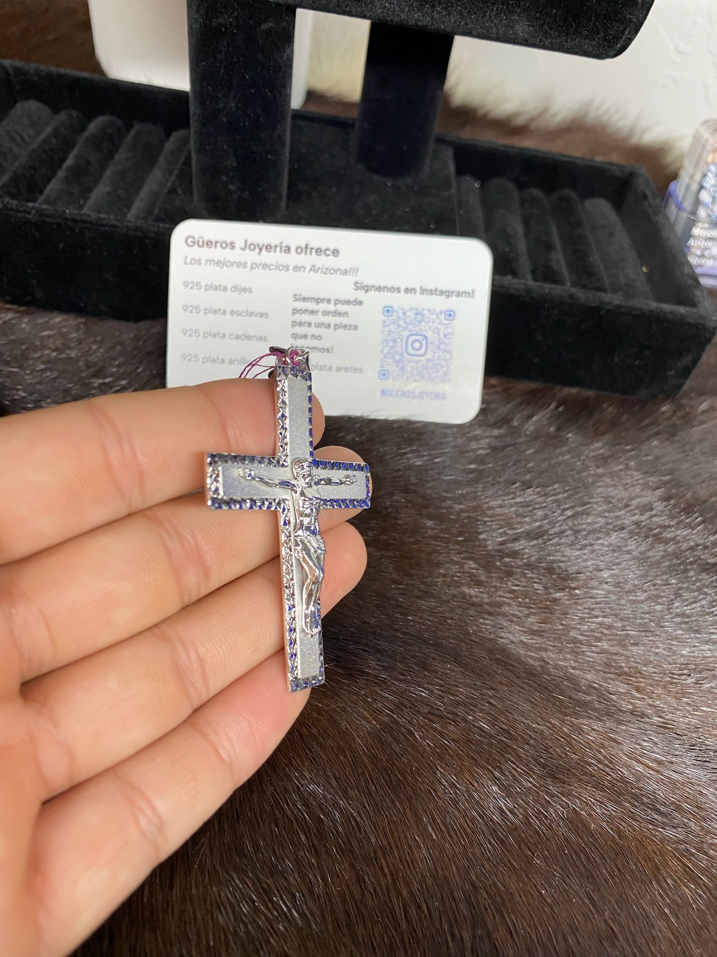 925 Plata cruz con Jesús Christo