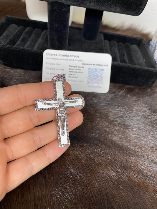 925 Plata cruz con Jesús Christo